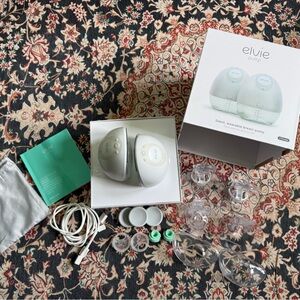 Elvie Pump Silent Wearable Breast Pump - White